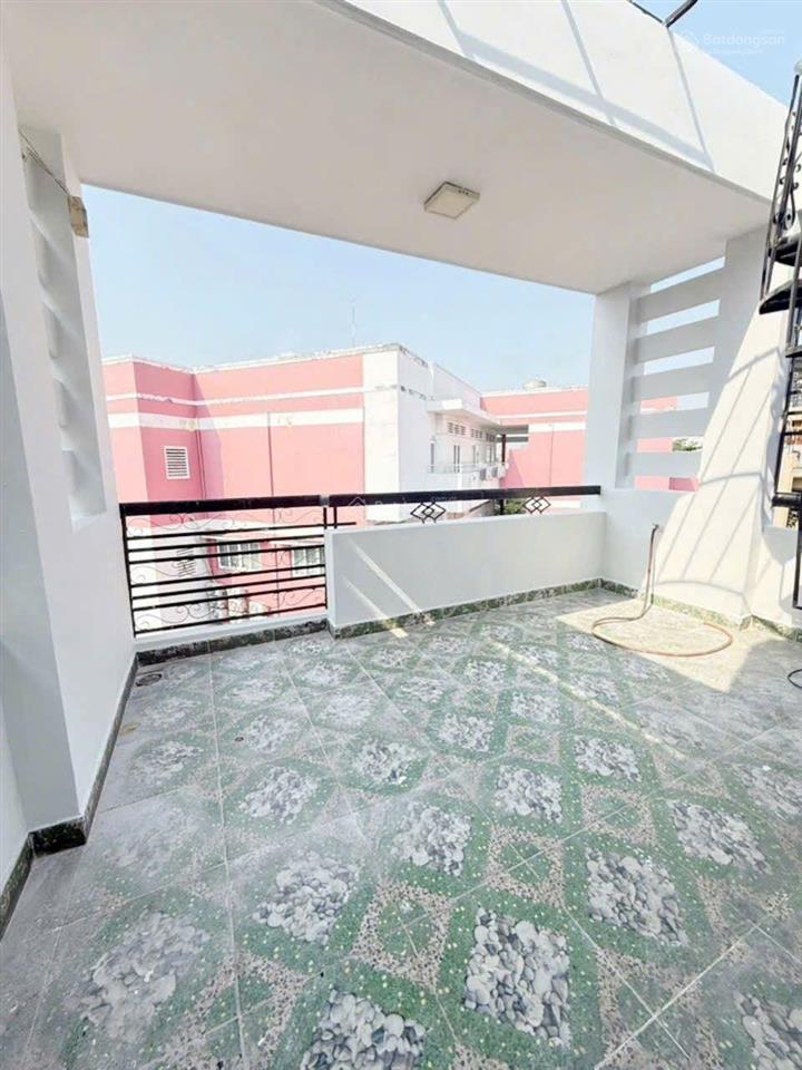 Cho thuê nhà nguyên căn mặt tiền lê tự tài. phú nhuận chỉ 25tr/ tháng