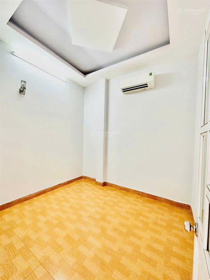 Tôi cần cho thuê nhà hẻm xe hơi 3 phòng ngủ đường vườn lài. an phú đông chỉ 12tr/ tháng