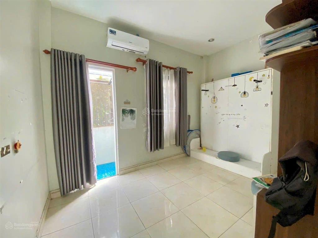 Cho thuê nhà hẻm 140 vườn lài, an phú đông, q12 chỉ 9tr/tháng