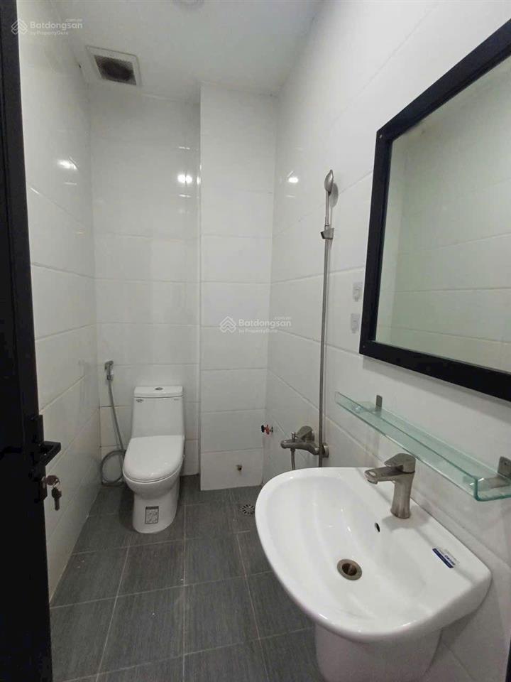 Cho thuê nhà nguyên căn hẻm 331 vườn lài, an phú đông chỉ 12tr/tháng