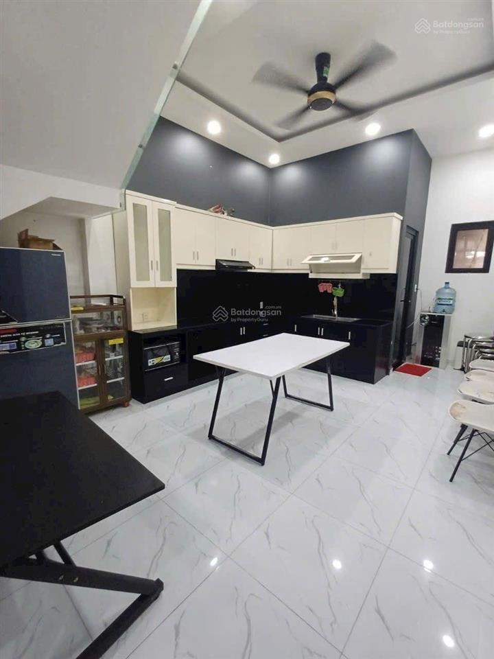 Cho thuê nhà nguyên căn hẻm 331 vườn lài, an phú đông chỉ 12tr/tháng