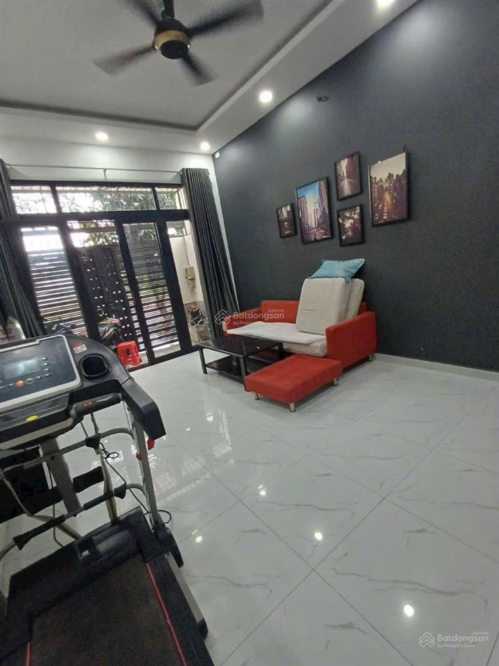 Cho thuê nhà nguyên căn hẻm 331 vườn lài, an phú đông chỉ 12tr/tháng