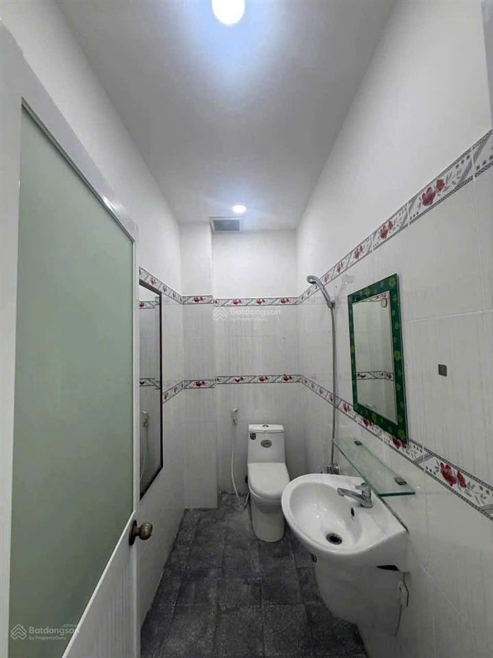 Cho thuê nhà trệt lầu đường vườn lài. an phú đông chỉ 11tr/tháng