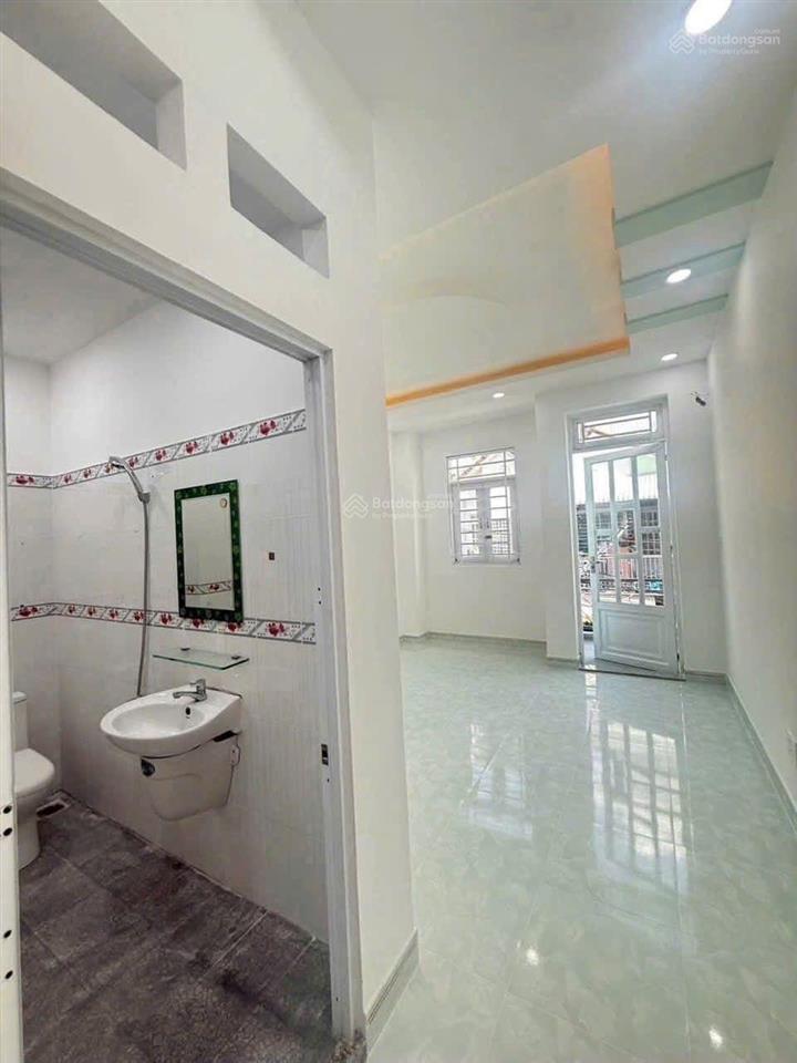 Cho thuê nhà trệt lầu đường vườn lài. an phú đông chỉ 11tr/tháng