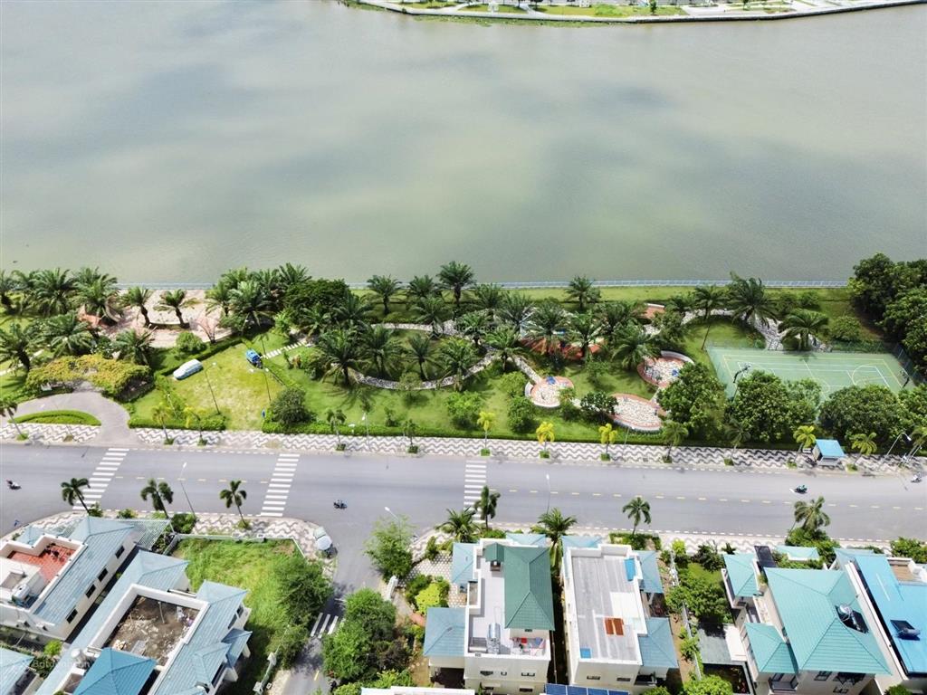 Nhà phố senturia vườn lài hoàn thiện chỉ 13,7 tỷ