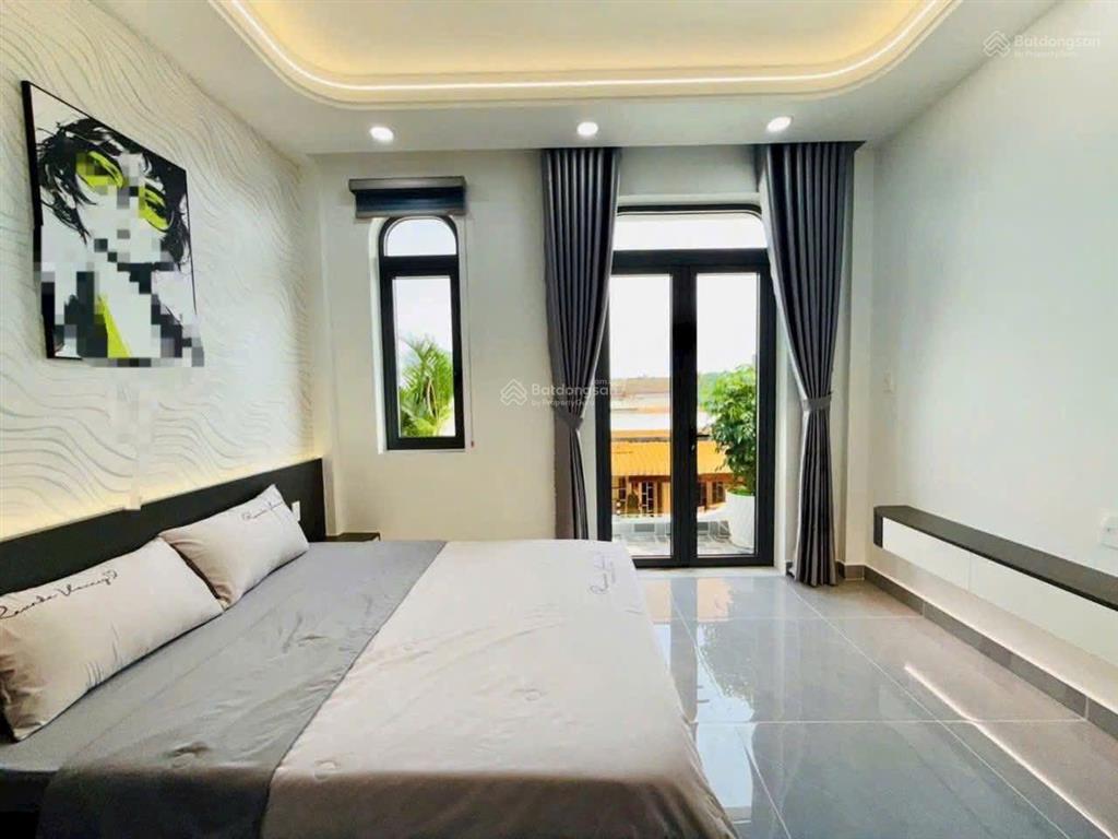 Bán nhà mới xây, khu vip, đường rộng ôtô, (4x14), trệt, 1lửng, 3 lầu, 4pn, thạnh xuân 24, quận 12