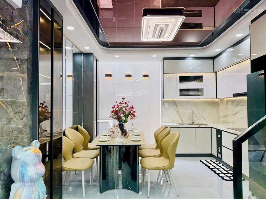 Bán nhà mới xây, khu vip, đường rộng ôtô, (4x14), trệt, 1lửng, 3 lầu, 4pn, thạnh xuân 24, quận 12