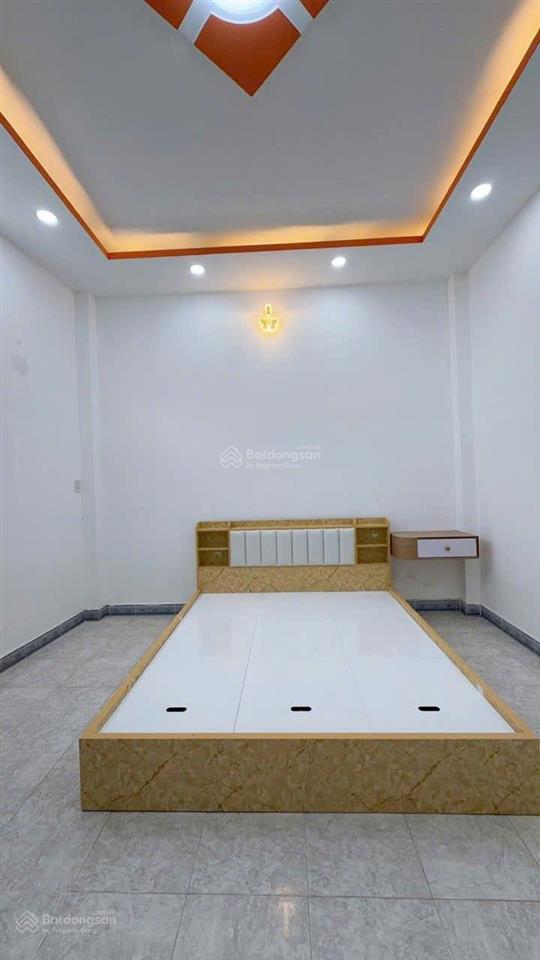 Nhà mới đẹp, mặt tiền hẻm 6m thông, (4,8x12), 1 trệt, 1lầu, 2 pn, đường tx 40, thạnh xuân, quận 12