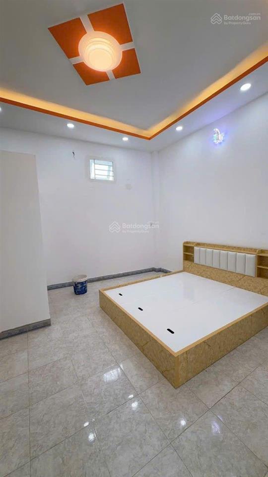 Nhà mới đẹp, mặt tiền hẻm 6m thông, (4,8x12), 1 trệt, 1lầu, 2 pn, đường tx 40, thạnh xuân, quận 12