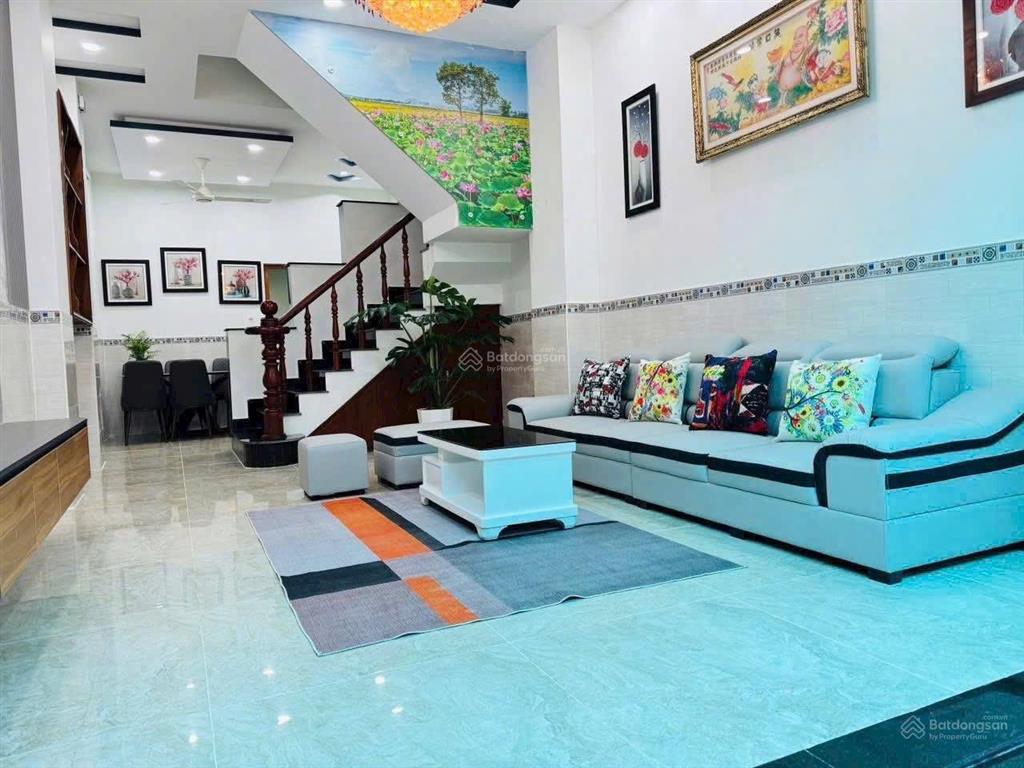 Nhà quá đẹp gần 3 trường học cấp 1, 2 và cấp 3 cần bán