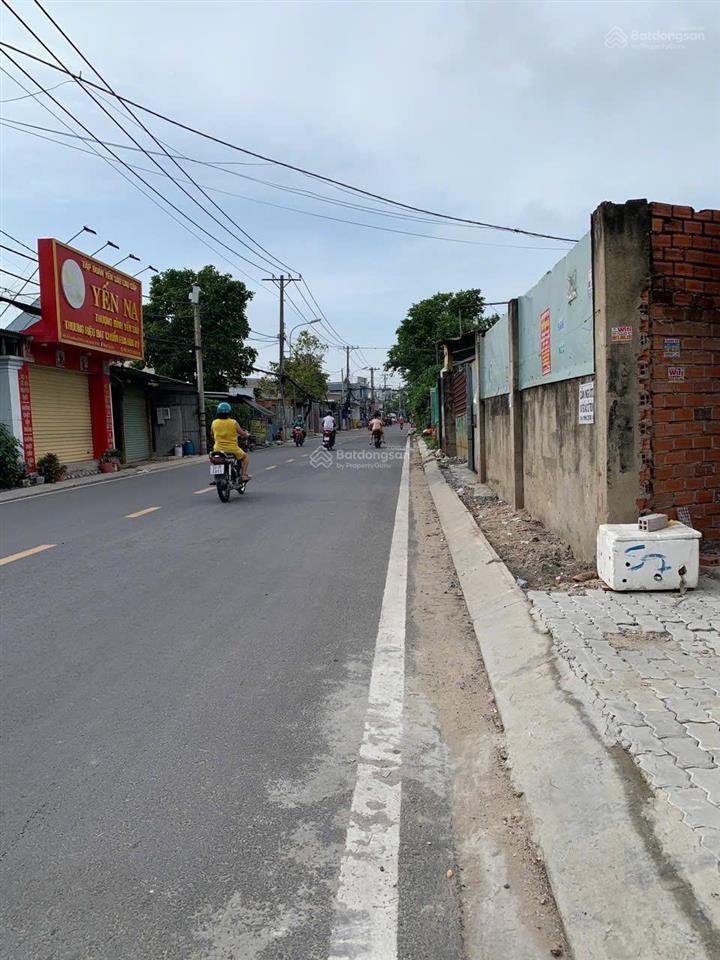 Bán nhà cấp 4 dt 295m2 mặt tiền đường trịnh thị miếng gần chợ thới tứ, hóc môn giá 14ty500 tl.