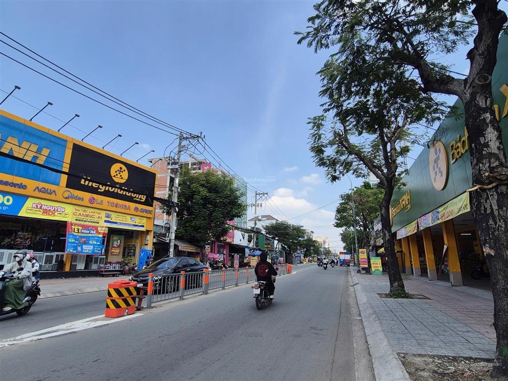 Chính chủ cần bán gấp nhà mặt phố dương thị mười, q.12 dt 8x29 giáp gv giá 25 tỷ thương lượng.