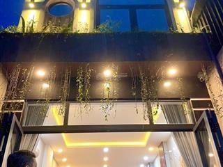 Bán nhà dt 4x14 đúc 3 tầng mặt tiền đường đht ngay chợ cầu giáp gv giá nhỉnh 5tyxxx