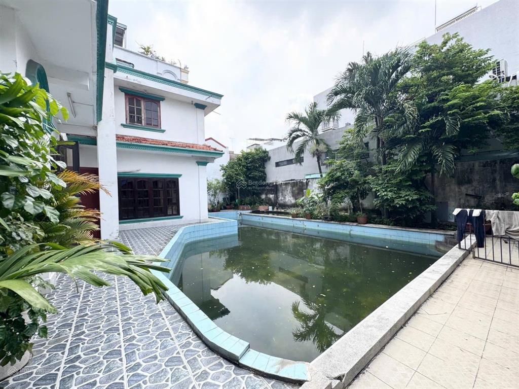 Bán nhà đất dt 1085m2 full thổ cư đường 8m đông hưng thuận, q.12 gần chợ cây sộp giá 75 tỷ.