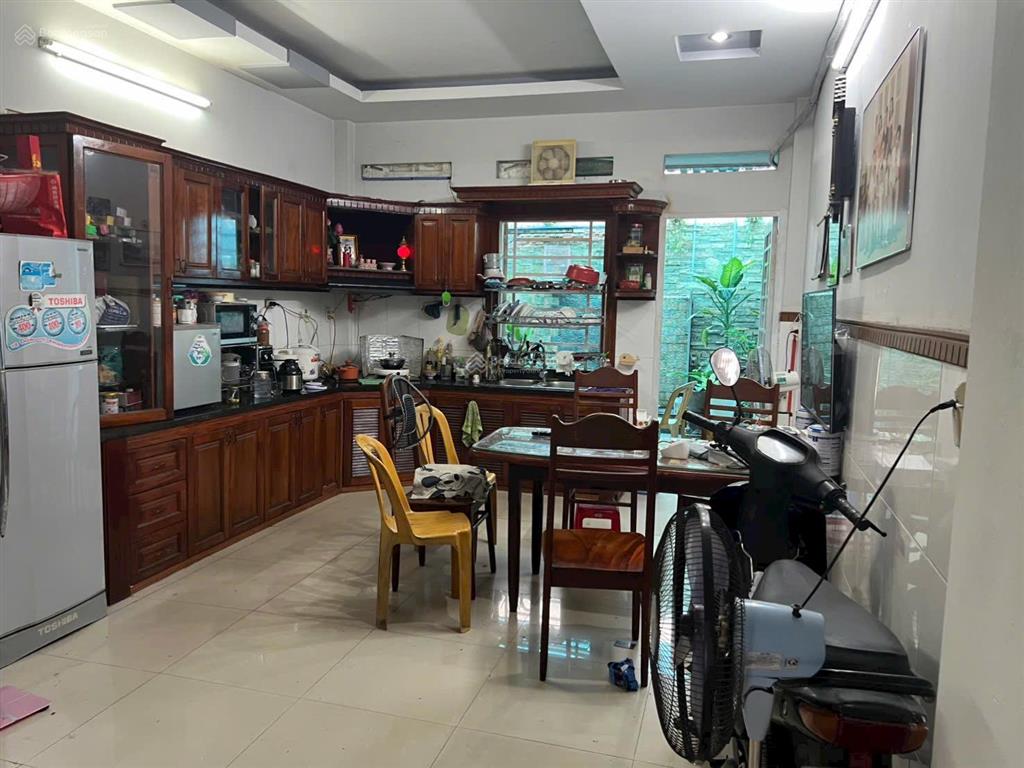 Bán nhà mặt tiền dương thị mười  quận 12  đường 30m  90m2  nhà 3 tầng  vị trí đắc địa  12 tỷ