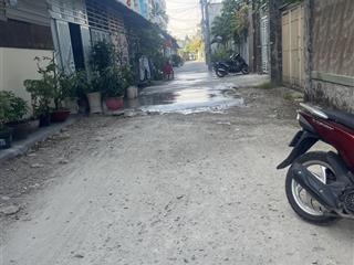 Bán đất cộng biệt thự tổng dt 710,6m2 hai mặt tiền hẻm trước sau đường thạnh xuân 22, q.12 giá 20ty