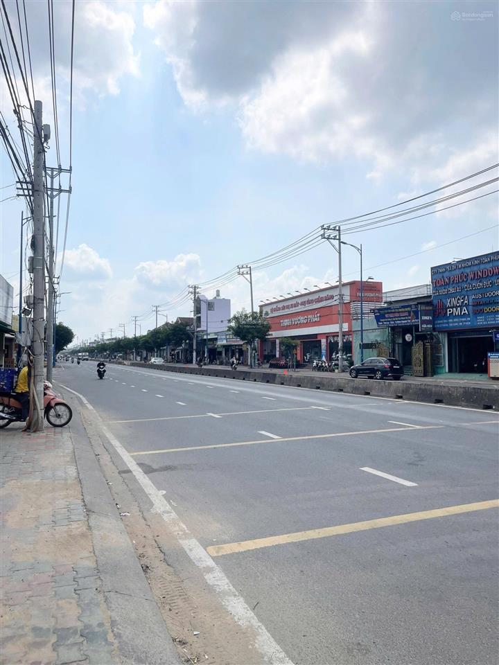 Bán đất dt gần 600m2 full thổ cư mt đường đặng thúc vịnh, hóc môn giá 60 tỷ tl