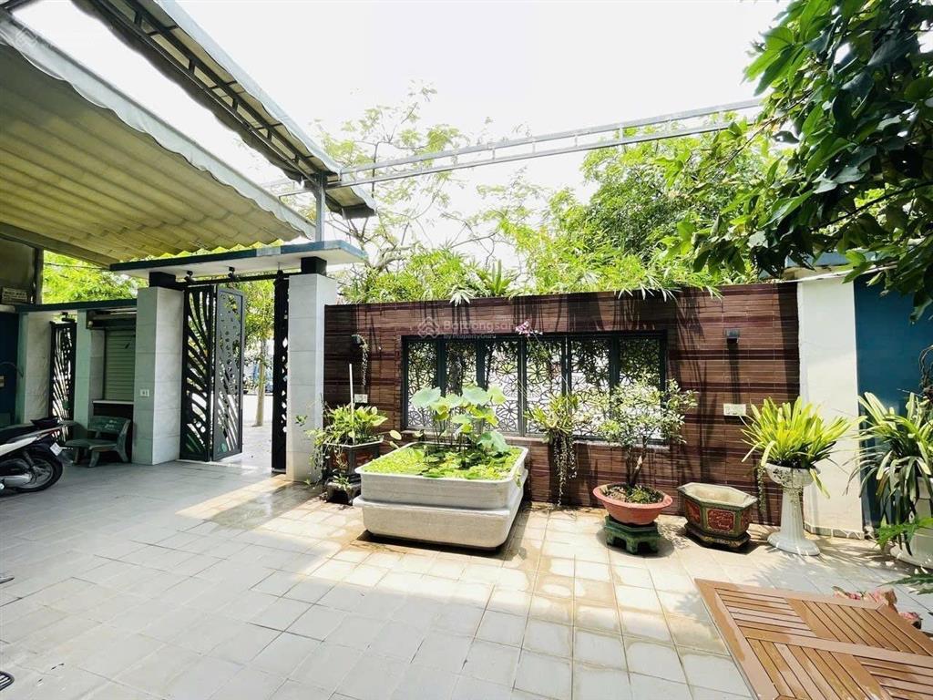 Anh chủ nhà cần bán gấp biệt thự dt 16x23 đúc 3 tầng khu dân cư hoàng hải, bà điểm, hm giá 20 tỷ tl