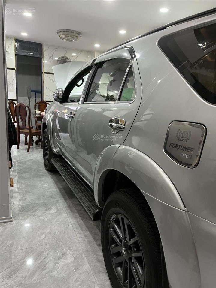 Bán nhà dt 6x12 đúc 3 tầng đường 10m phường trung mỹ tây, q.12 giá 5 tỷ 700 triệu tl.
