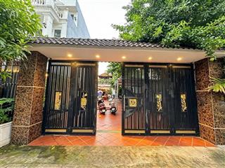 Bán biệt thự nhà vườn dt rộng 330m2 đúc 2 tầng hẻm 8m thới an 28, quận 12 giáp gv giá 16tỷ500 tl