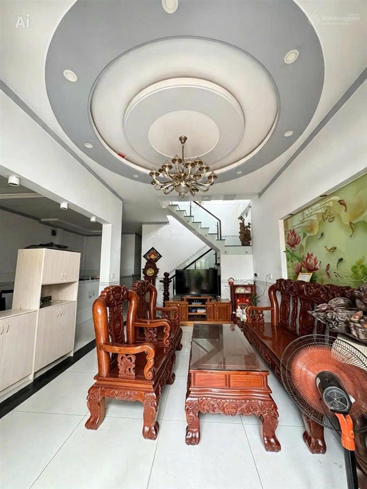 Bán biệt thự nhà vườn dt rộng 330m2 đúc 2 tầng hẻm 8m thới an 28, quận 12 giáp gv giá 16tỷ500 tl