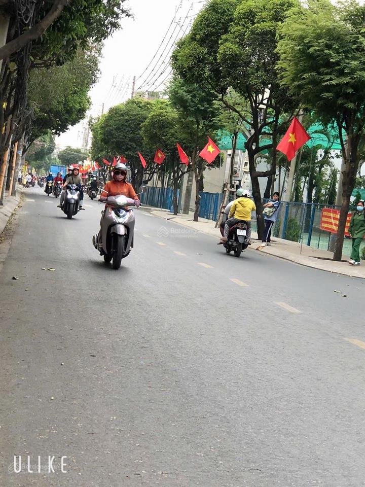 Chủ ngộp cần bán gấp 2 căn nhà dt 8x20 trệt lửng 2 lầu mt đường phố nguyễn ảnh thủ, q.12 giá 16,5 t