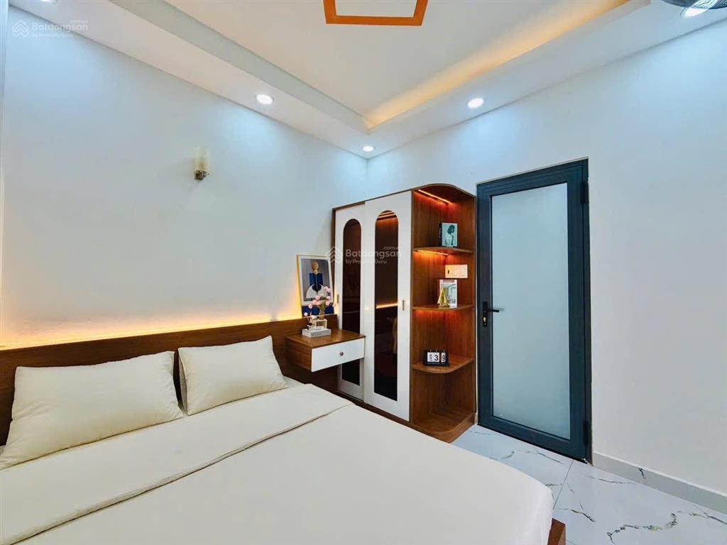 Bán nhà mới đẹp full nội thất dt 3x10 đúc 3 tầng đường nguyễn tư giản, phường 12, gv giá 3 tỷ 970.