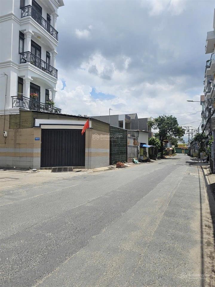Bán nhà dt 4x15 trệt lửng 3 lầu đường 8m phường hiệp thành, q.12 gần ngã ba đông quang giá 5ty180