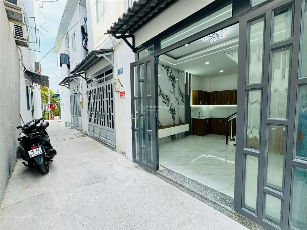 Bán nhà vi bằng 1 trệt 1 lầu đường thạnh xuân 21 giá 1,25 tỷ