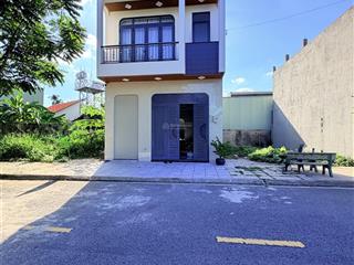 Mở bán 4 lô đất, giá từ 3,5 tỷ đến 3,850 tỷ. mua sỉ có giá tốt