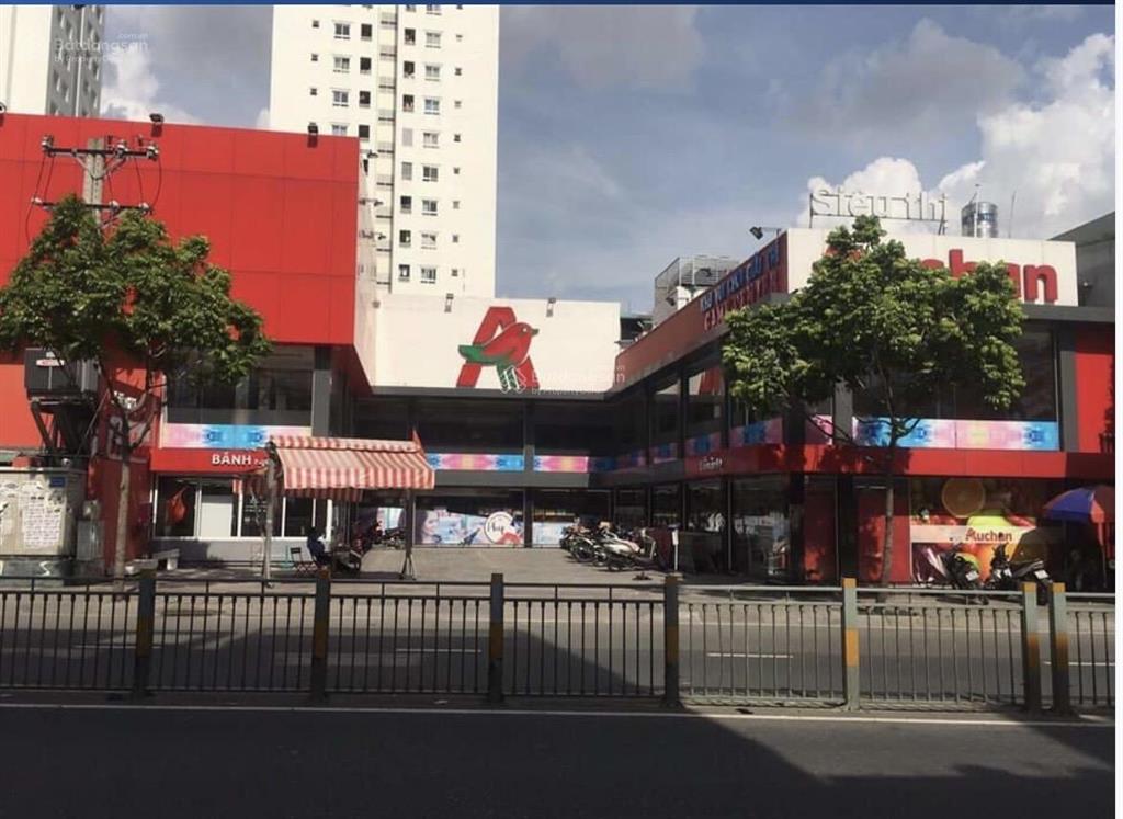 Cho thuê mặt bằng kinh doanh đường luỹ bán bích 180m2 giá 36 triệu/tháng