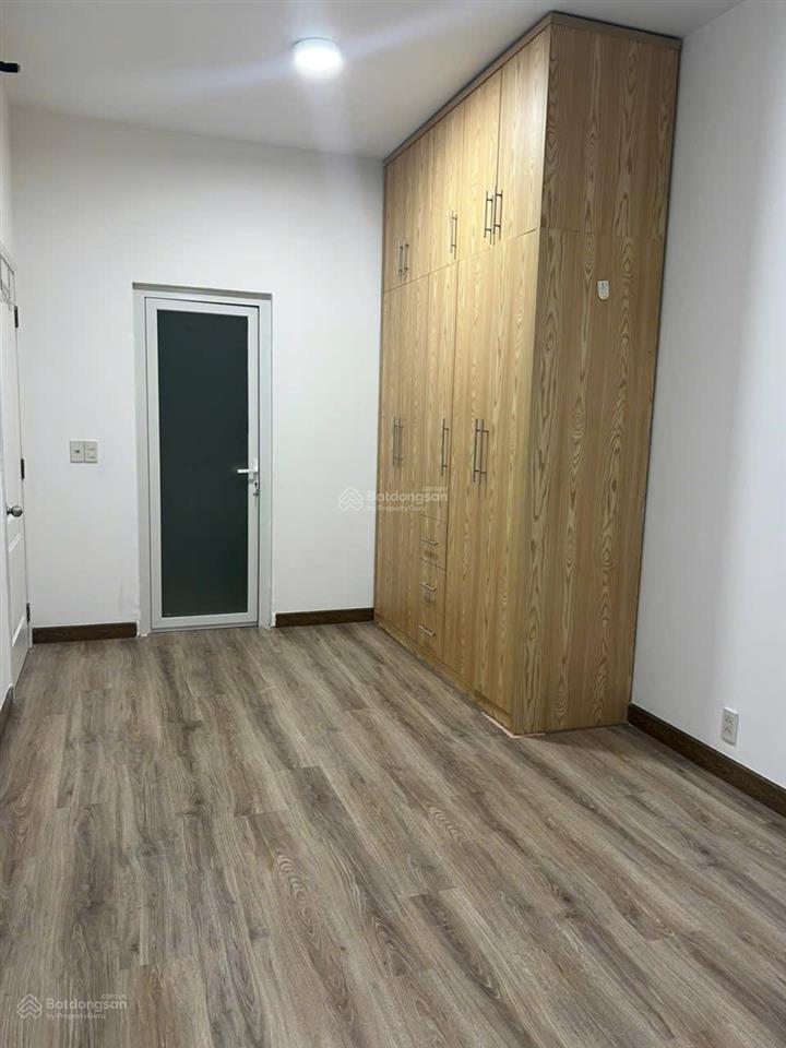 Chính chủ bán căn hộ parcspring block a 88m2 3pn giá 5.6 tỷ full nt