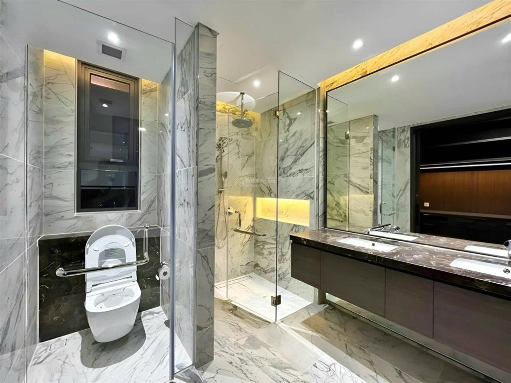 Em chi bán nhanh 4 pn tòa cove 212 m2 giá 110 tỷ ib chi 0934 649 ***