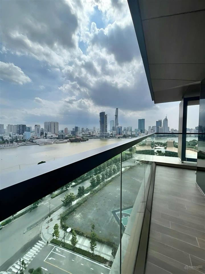 Em chi bán nhanh 4 pn tòa cove 212 m2 giá 110 tỷ ib chi 0934 649 ***