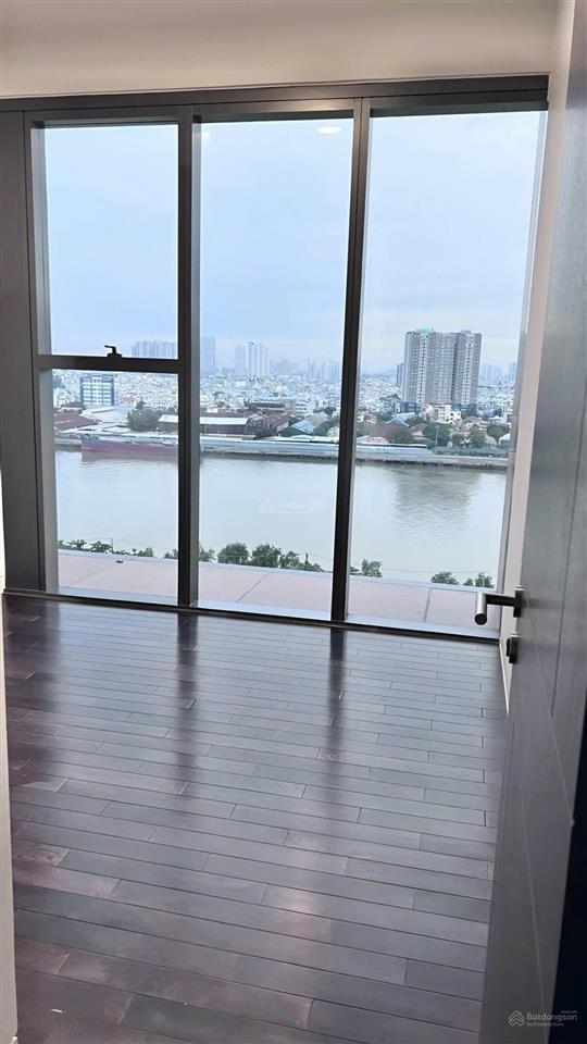 Em chi bán nhanh 4 pn tòa cove 212 m2 giá 110 tỷ ib chi 0934 649 ***