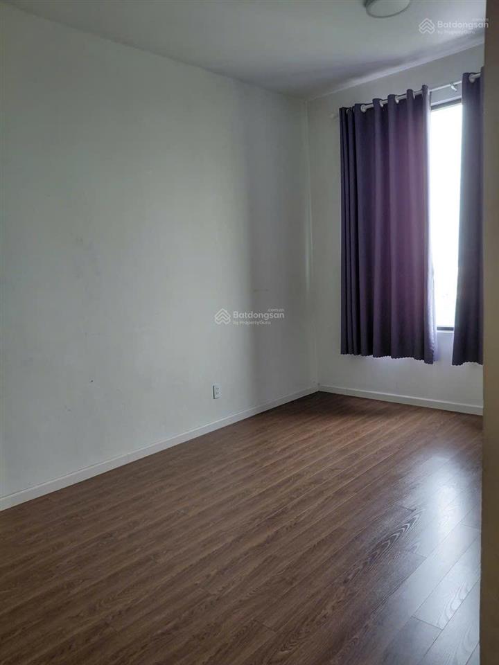 Cho thuê nhanh căn 3 phòng ngủ jamila, giá 12,5 triệu/tháng, nhà có nội thất cơ bản