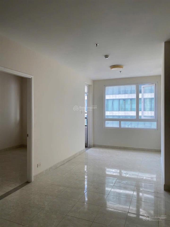 Bán nhanh căn 2 phòng ngủ căn góc giá chỉ 4.8 tỷ