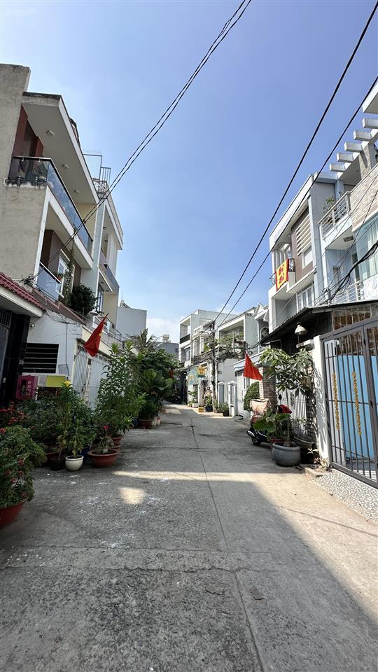 Bán nhà 83,4m2 giá 7,5 tỷ phường cát lái tphcm