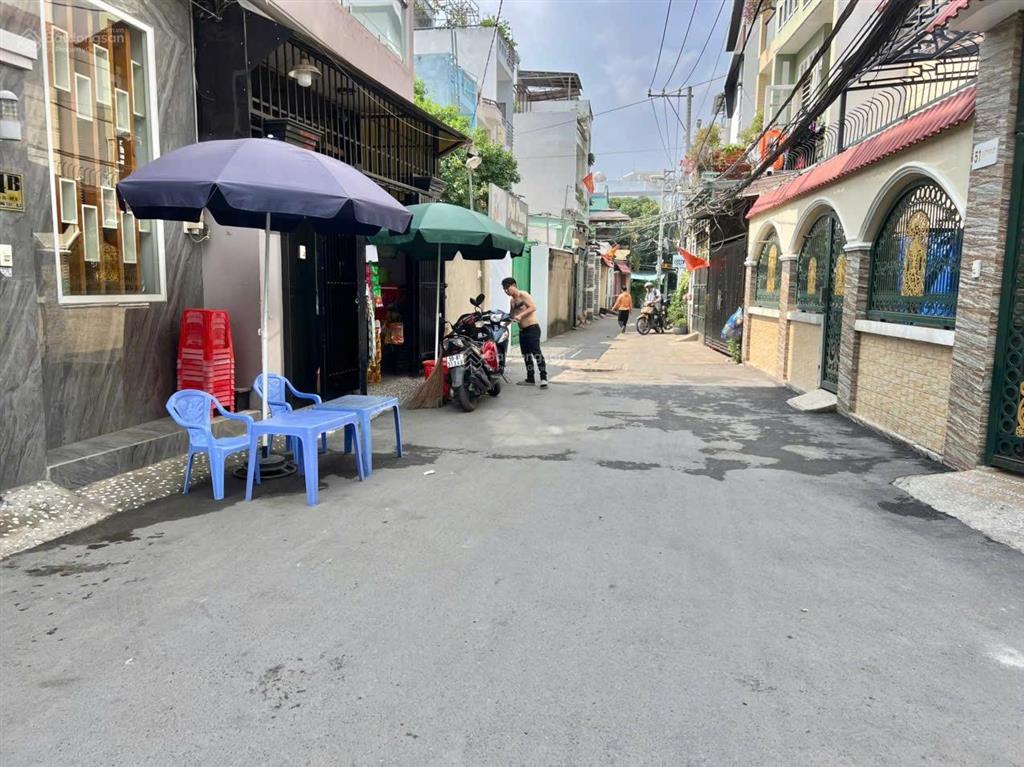 Bán nhà 1 lầu giá 9,2 tỷ đường 31, phường bình trưng, tphcm