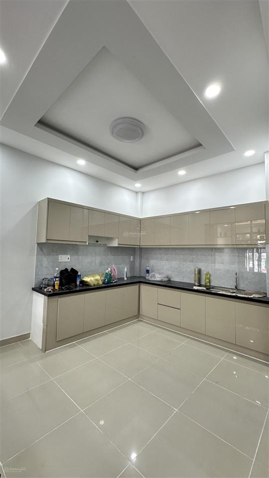 Bán nhà 2 lầu giá 8,2 tỷ chỉ cách nguyễn duy trinh 30m