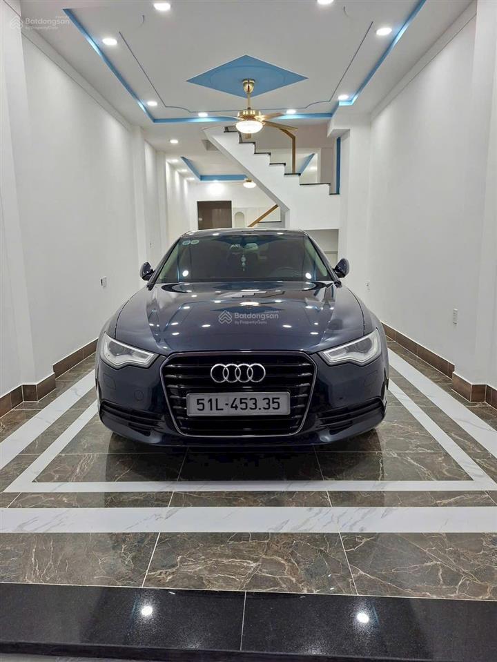 Bán nhà 2 lầu mặt tiền đường 42 phường bình trưng tphcm.