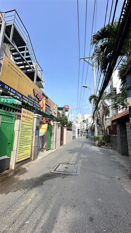 Bán lô đất mặt tiền đường giá 8,8 tỷ, phường bình trưng tphcm