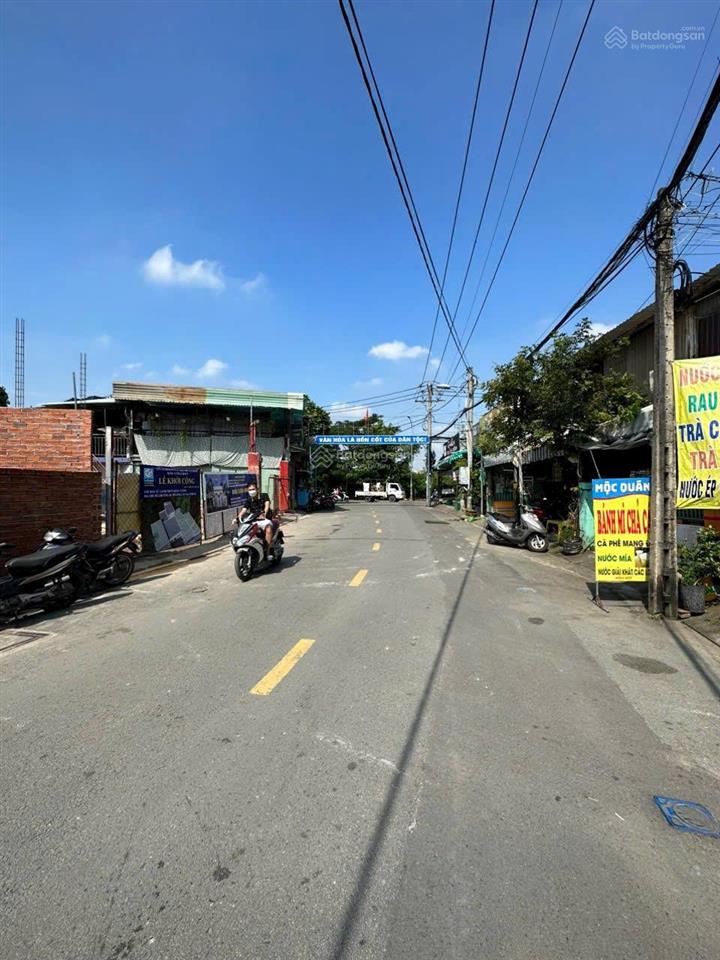 Bán đất 107,3m2 giá 11,5 tỷ mặt tiền đường phường cát lái tphcm