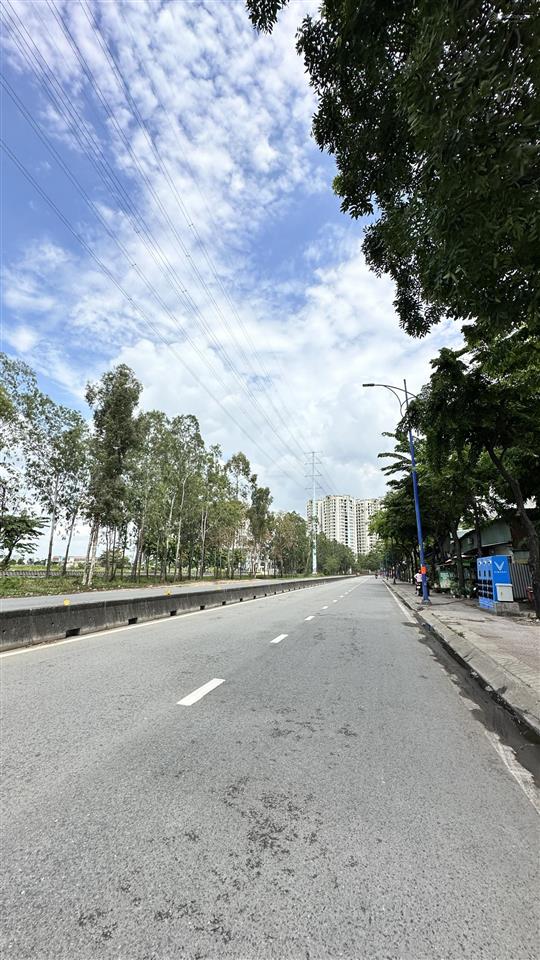Bán lô đất 91,5m2 giá 7,75 tỷ phường cát lái, tphcm