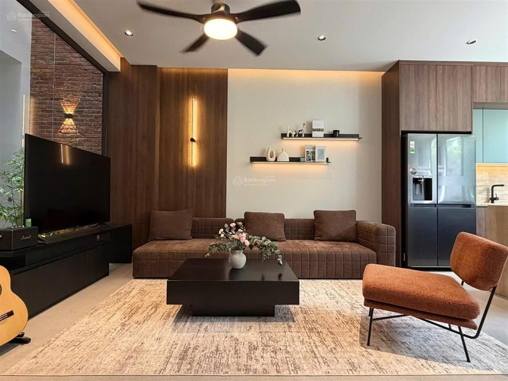 Bán nhà 5 tầng full nội thất giá 15,9 tỷ phường cát lái tphcm