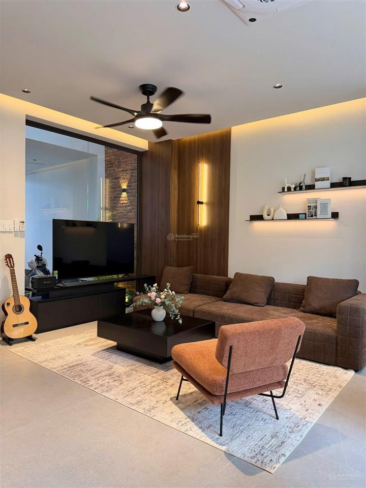 Bán nhà 5 tầng full nội thất giá 15,9 tỷ phường cát lái tphcm