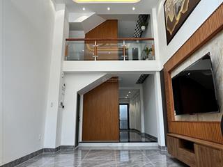 Bán nhà đẹp mới xây giá 9,5 tỷ phường bình trưng tphcm