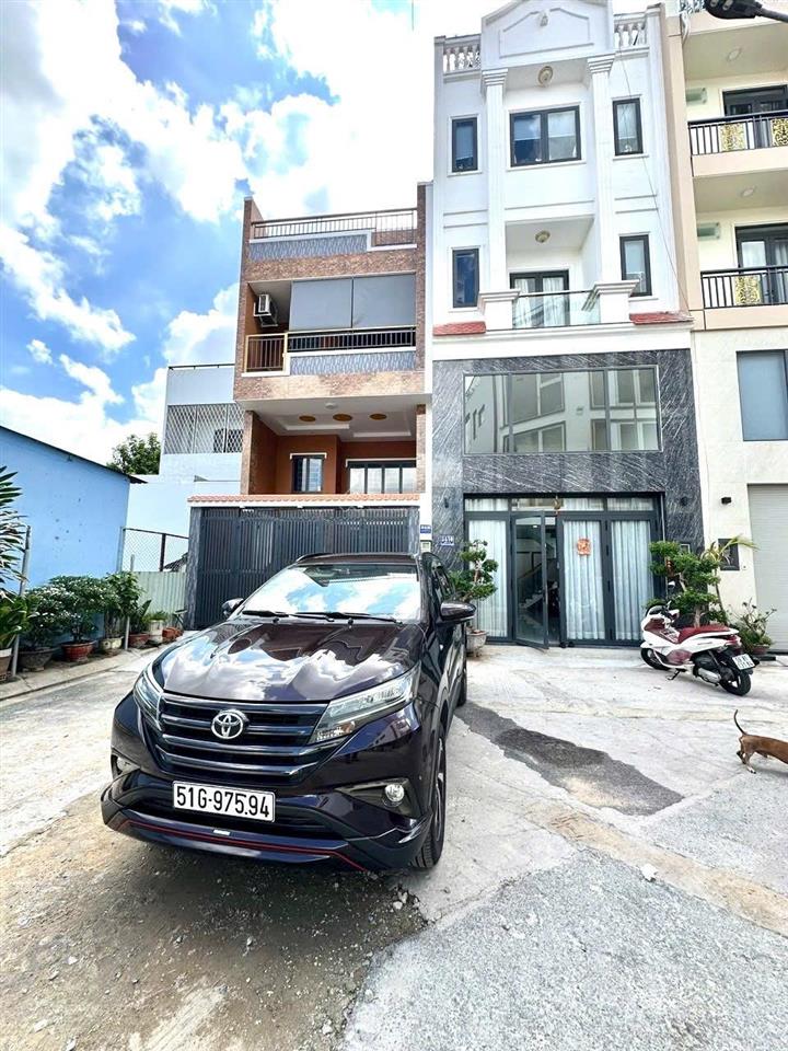 Cho thuê nhà 5 tầng mới xây giá 22 triệu/tháng