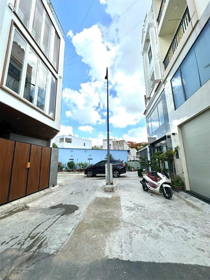 Cho thuê nhà 5 tầng mới xây giá 22 triệu/tháng