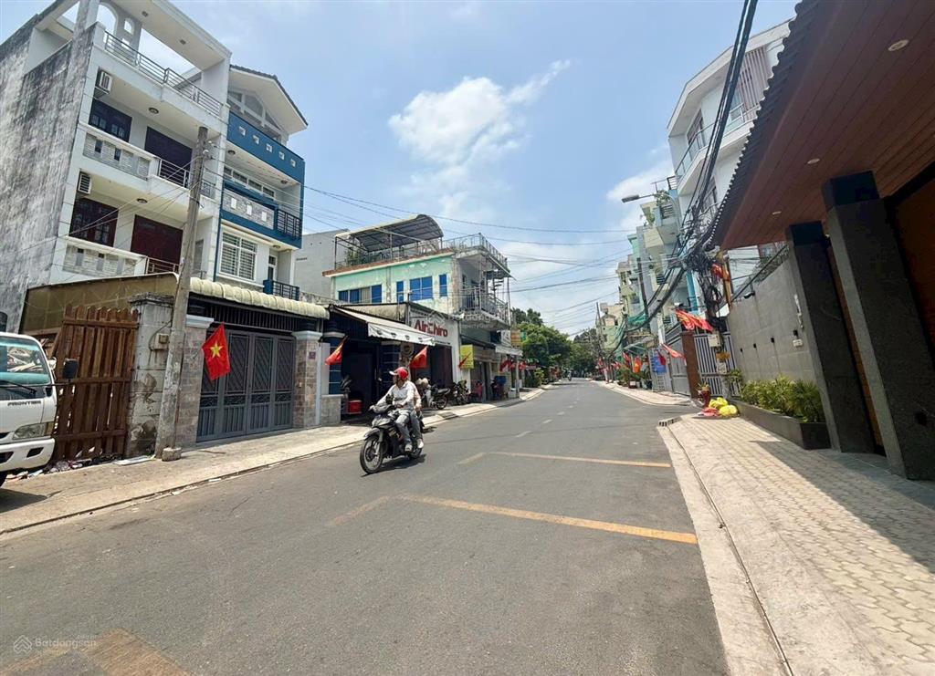 Bán đất 189m2 mặt tiền đường nguyễn tuyển phường bình trưng tphcm